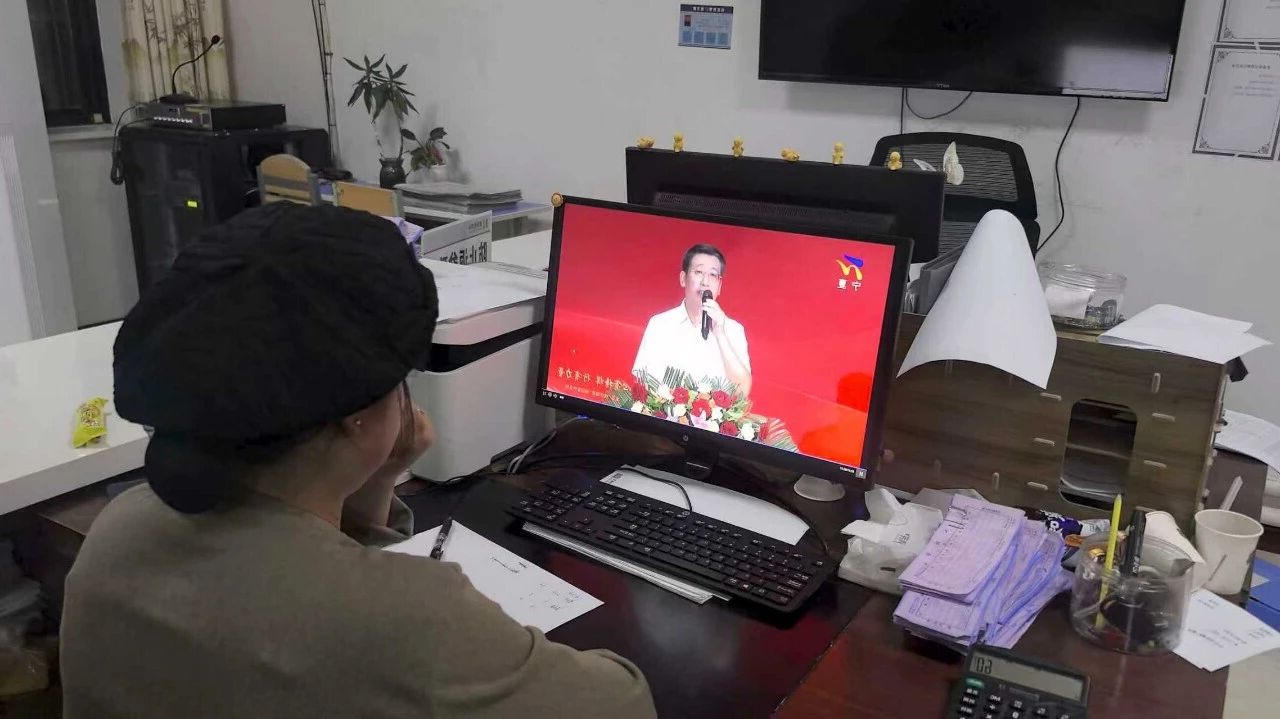 微信图片_2026-08-26_182653_421.jpg 冰球突破试玩网站